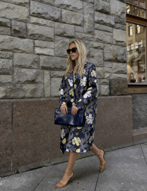 Blue floral jacquard  coat